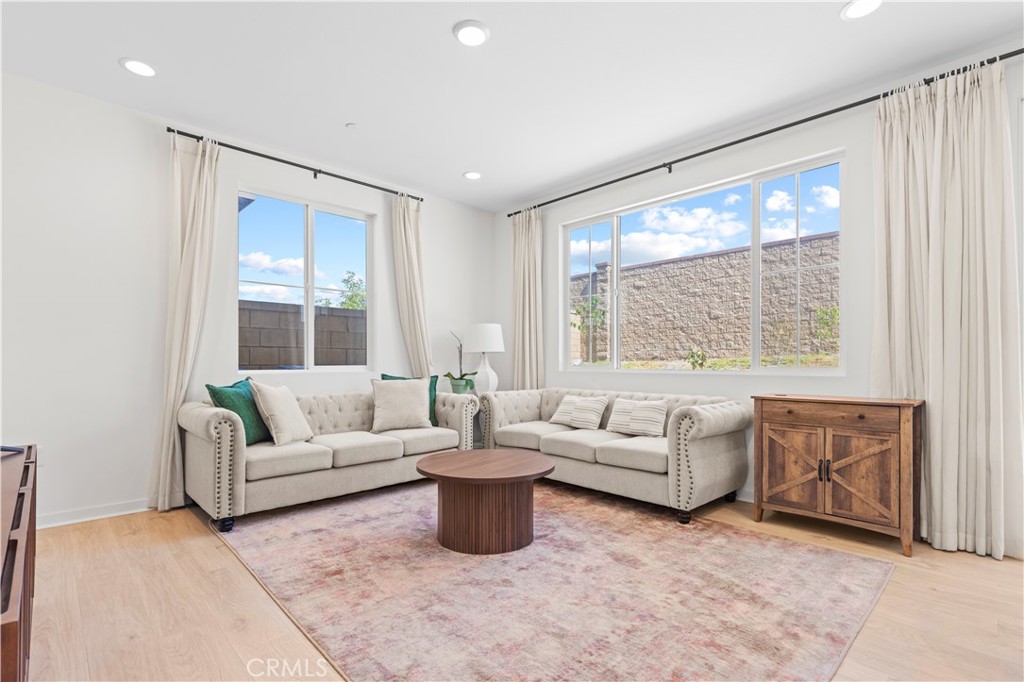 16480 Botanical Lane, Fontana