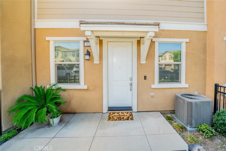 16502 Casa Grande #120, Fontana