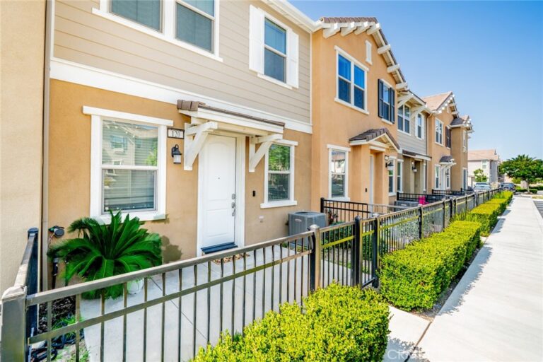 16502 Casa Grande #120, Fontana