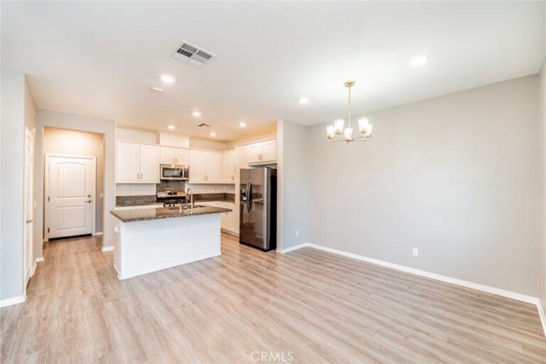 16502 Casa Grande #120, Fontana