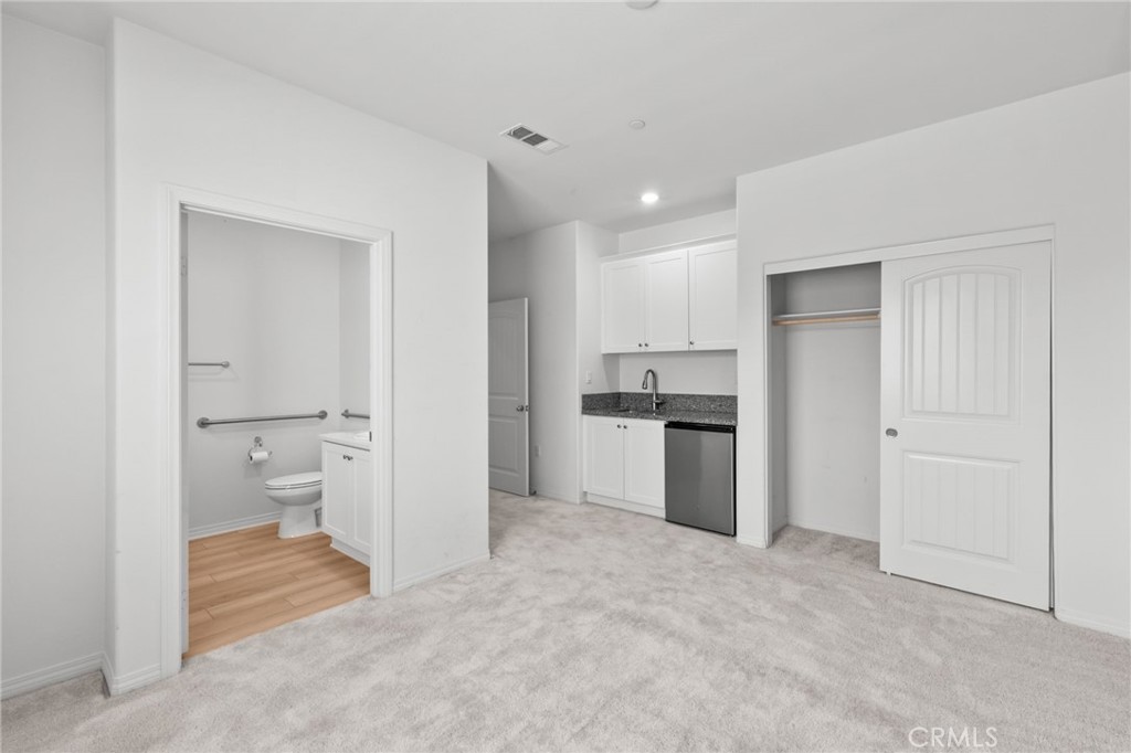 16571 Wyndham #9, Fontana
