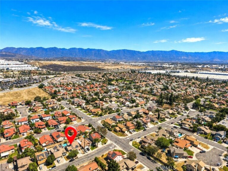 16970 Lurelane Street, Fontana