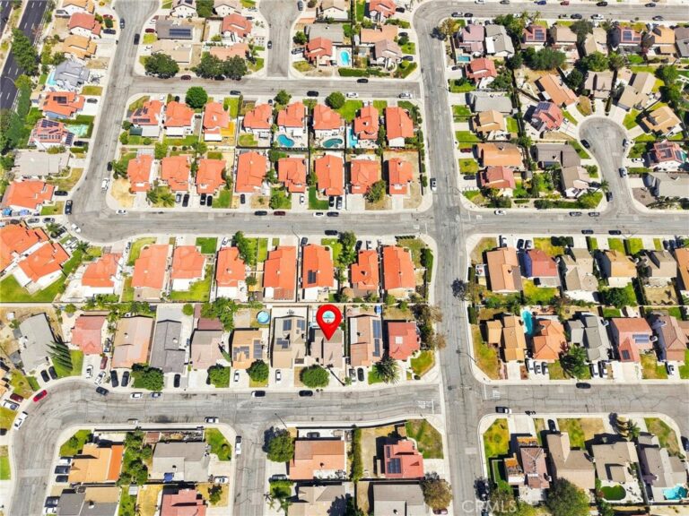 16970 Lurelane Street, Fontana