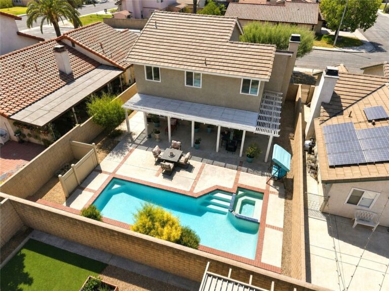 16970 Lurelane Street, Fontana