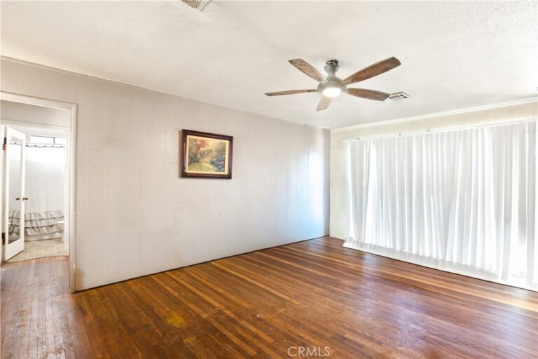 17292 Owen Street, Fontana