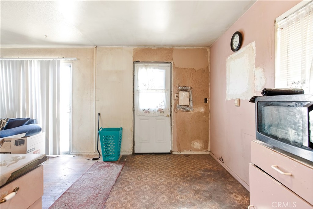 17292 Owen Street, Fontana