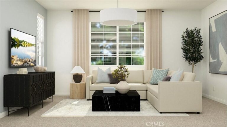 1731 Phantom Lane, Rialto