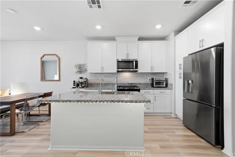 1756 Cayton Loop, West Covina