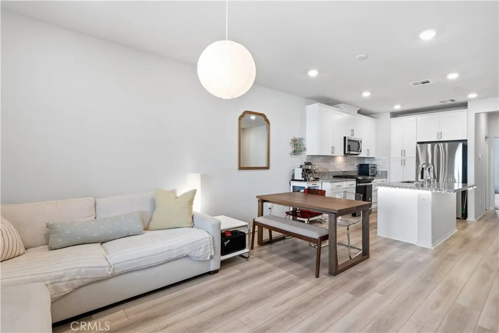1756 Cayton Loop, West Covina