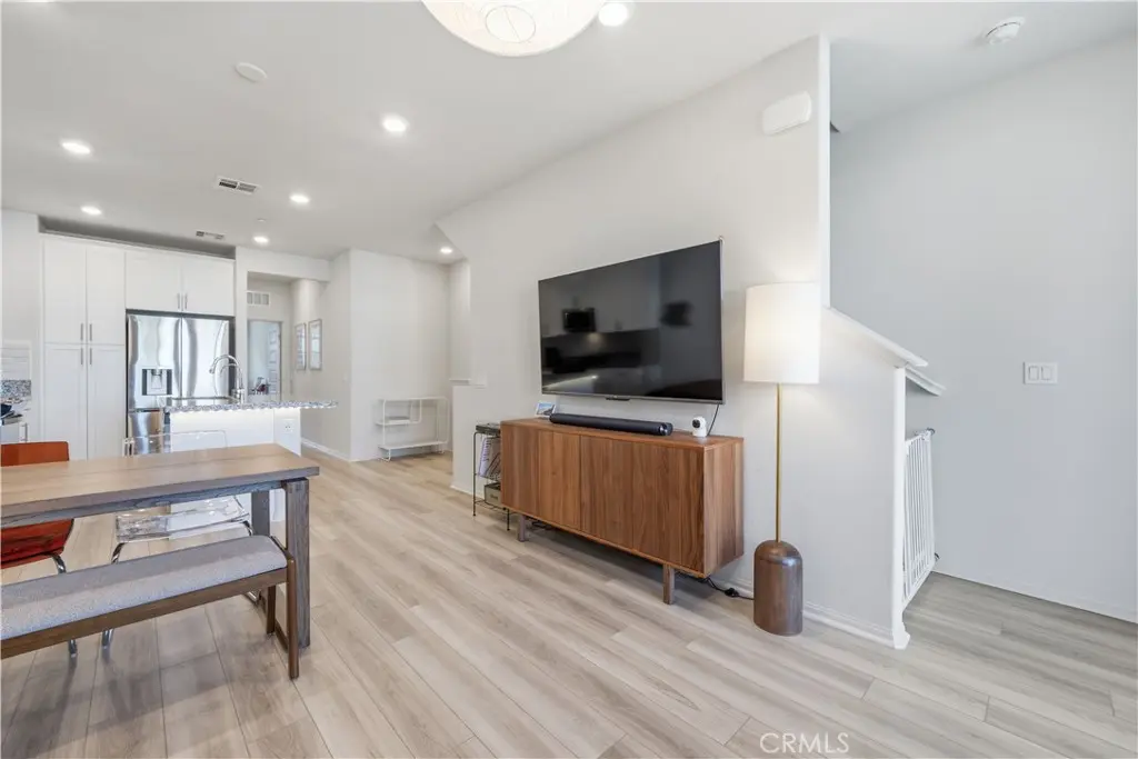 1756 Cayton Loop, West Covina