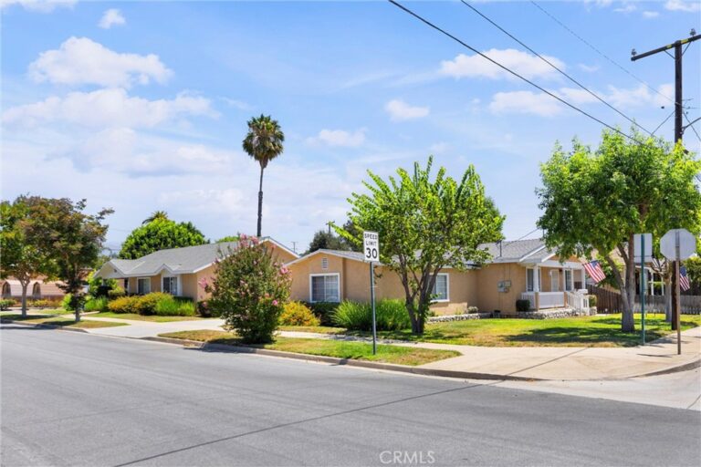 1813 2114 1St, A Street, La Verne
