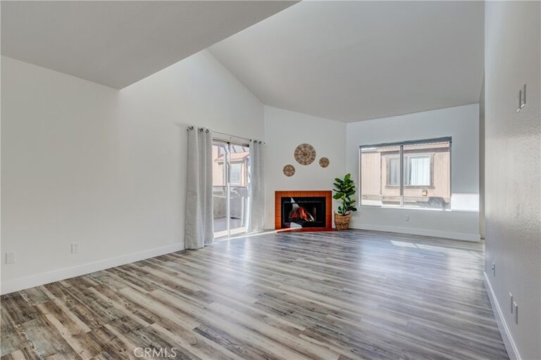 1814 N Vineyard #G, Ontario