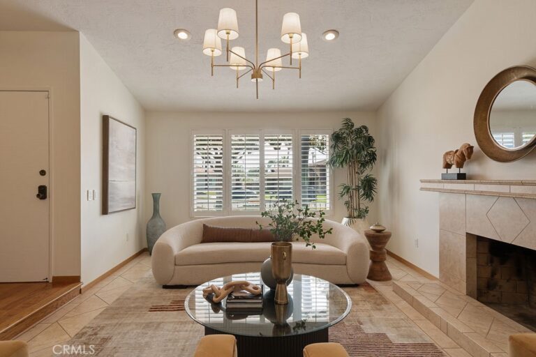 1837 Balboa Way, Upland