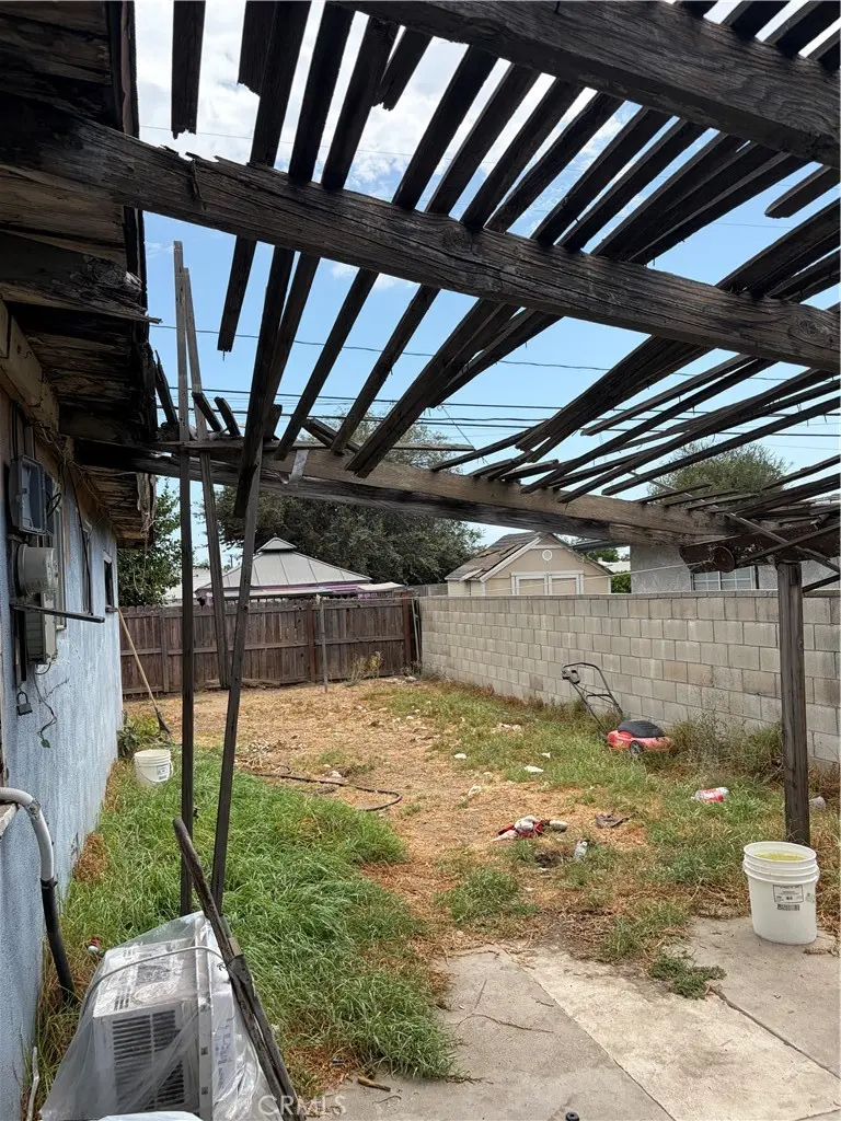 18402 E Nearfield, Azusa
