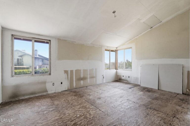 1874 Wilson Avenue, Upland
