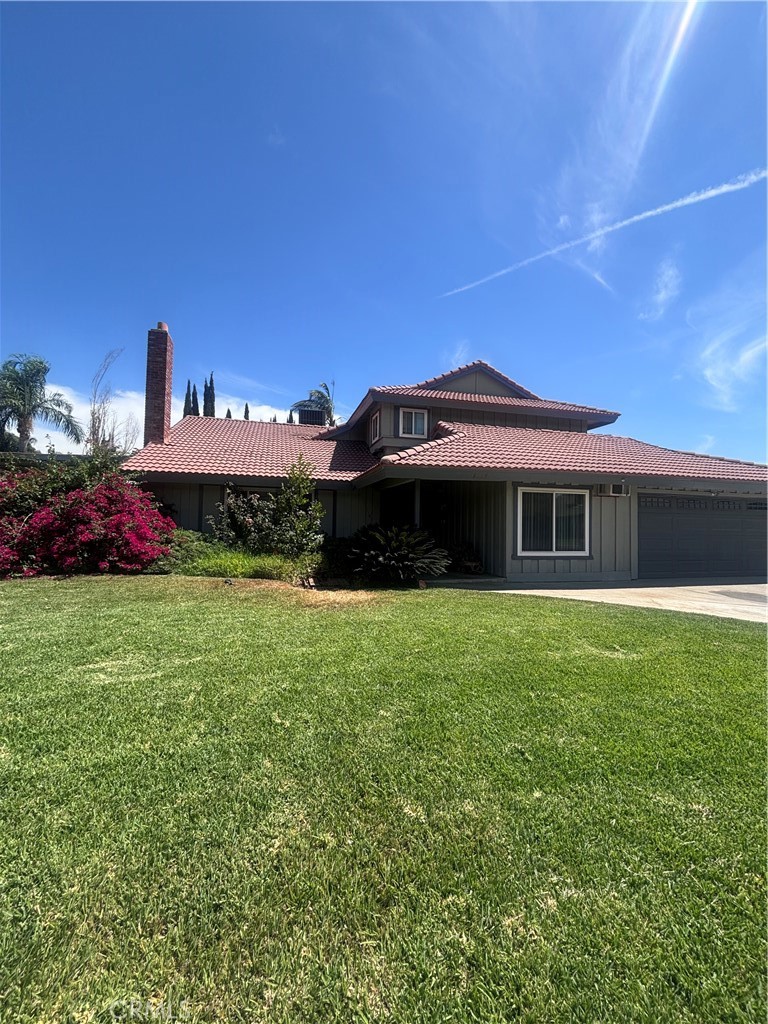 19559 Oakland, Rialto