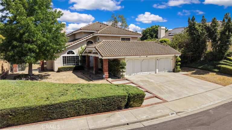 2014 Calle Francesca, San Dimas