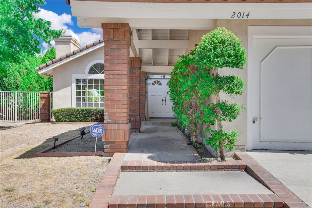 2014 Calle Francesca, San Dimas