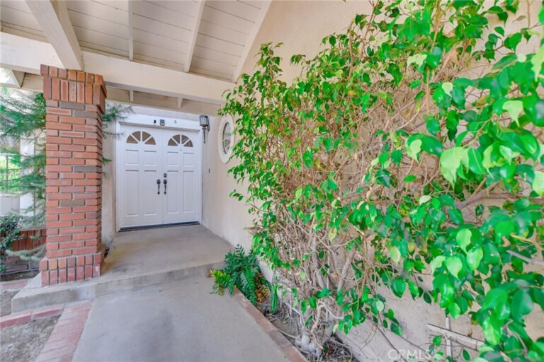2014 Calle Francesca, San Dimas