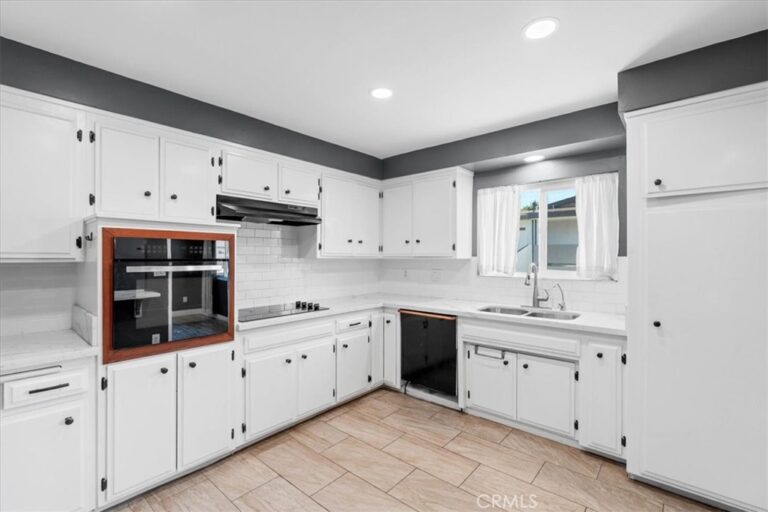 2018 Las Vegas Avenue #4, Pomona