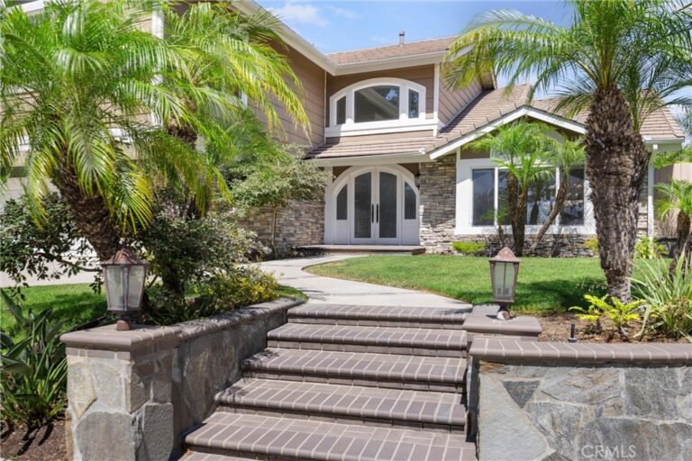 2026 Paseo Susana, San Dimas