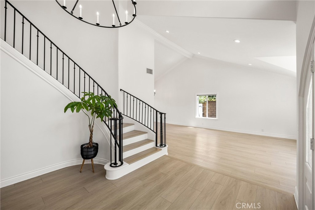 2026 Paseo Susana, San Dimas