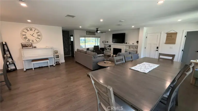 205 N Heathdale, Covina