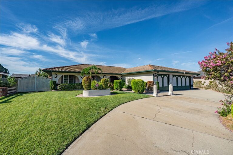 2134 Baseline Road, La Verne