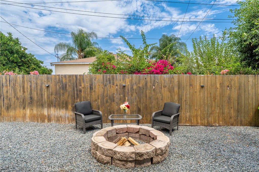 2136 Stanford, Pomona