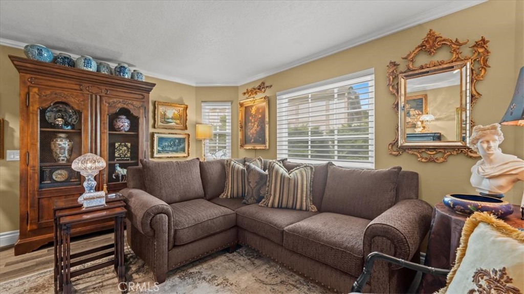 2184 Eiffel Circle, Upland