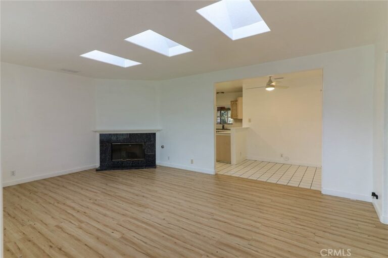 219 W Granada Court, Ontario