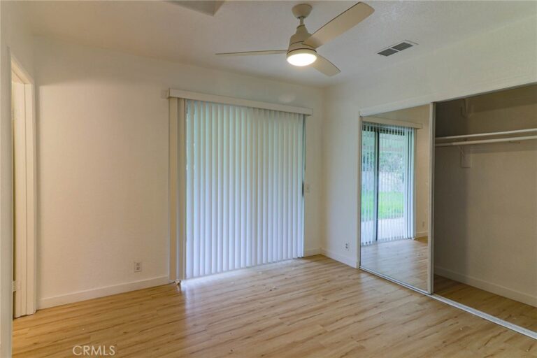 219 W Granada Court, Ontario