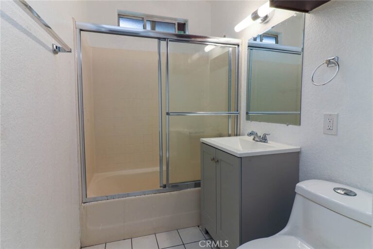 219 W Granada Court, Ontario