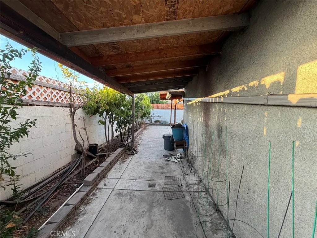 2203 Las Vegas Ave, Pomona