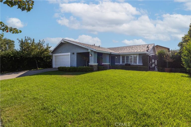 222 N Arrowhead Avenue, Rialto