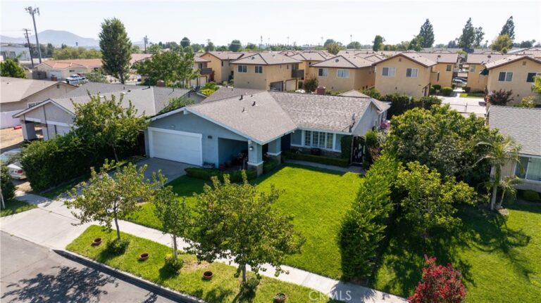 222 N Arrowhead Avenue, Rialto