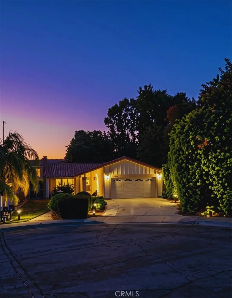 2221 Shirlee, West Covina