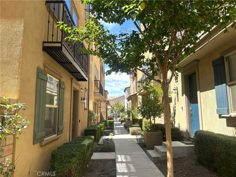 2222 Raspberry Court, Upland