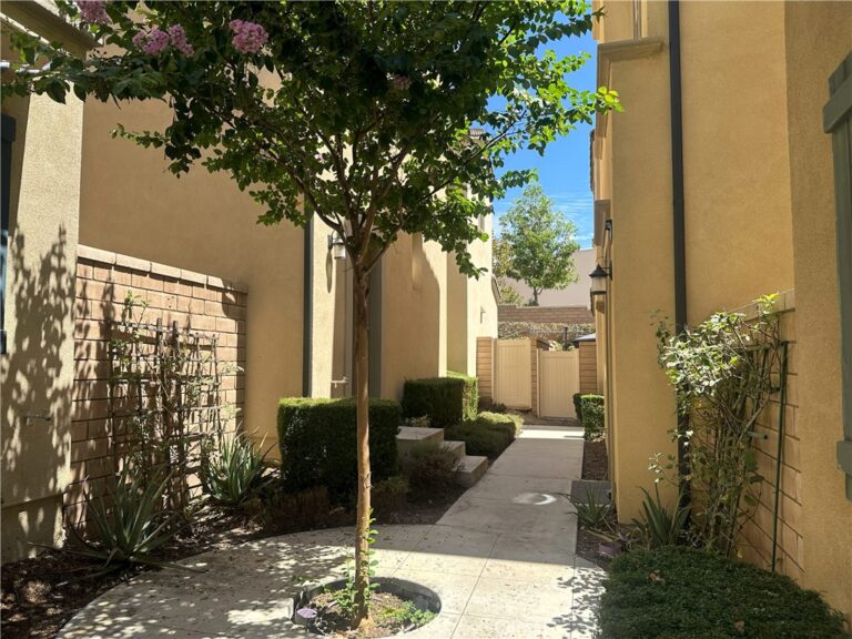 2222 Raspberry Court, Upland