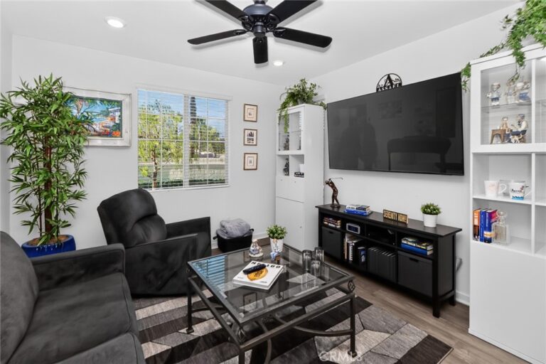 2224 Peach Court, Upland