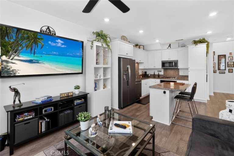 2224 Peach Court, Upland