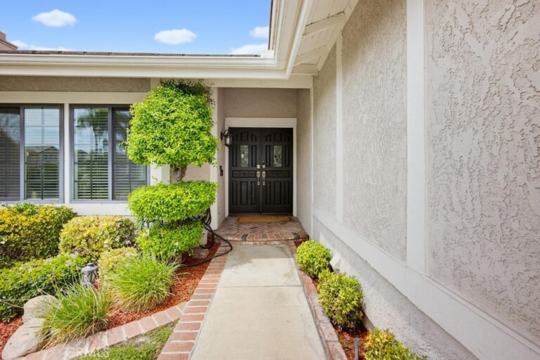 2253 Jasmine Avenue, Upland