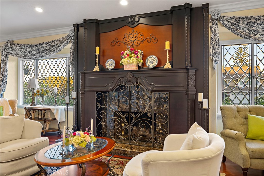 2266 Terrebonne, San Dimas