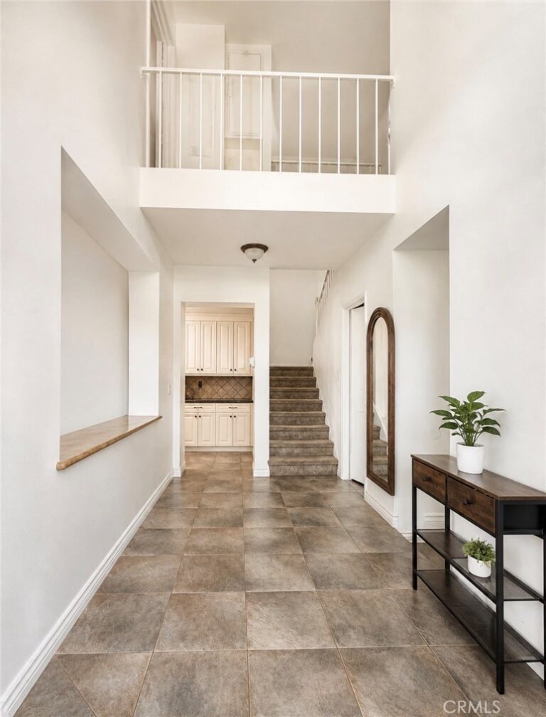 2304 Calle Adriana, San Dimas