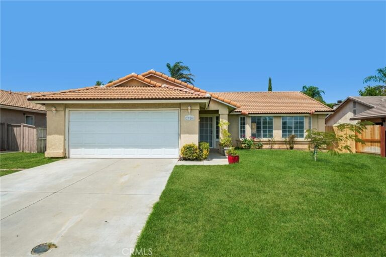 2320 W Sunrise Drive, Rialto