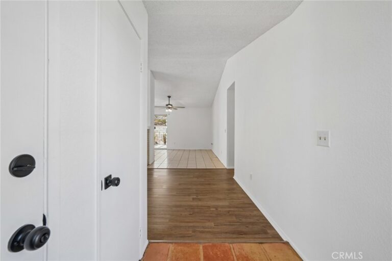 2320 W Sunrise Drive, Rialto