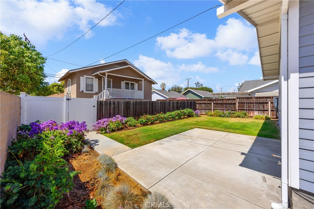 2356 2358 5th Street, La Verne