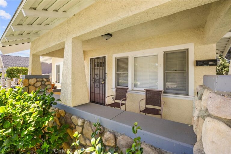 2408 2130 2nd Street, La Verne