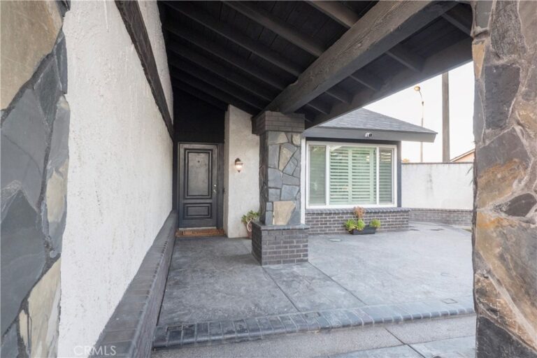 2409 Caldwell, Ontario