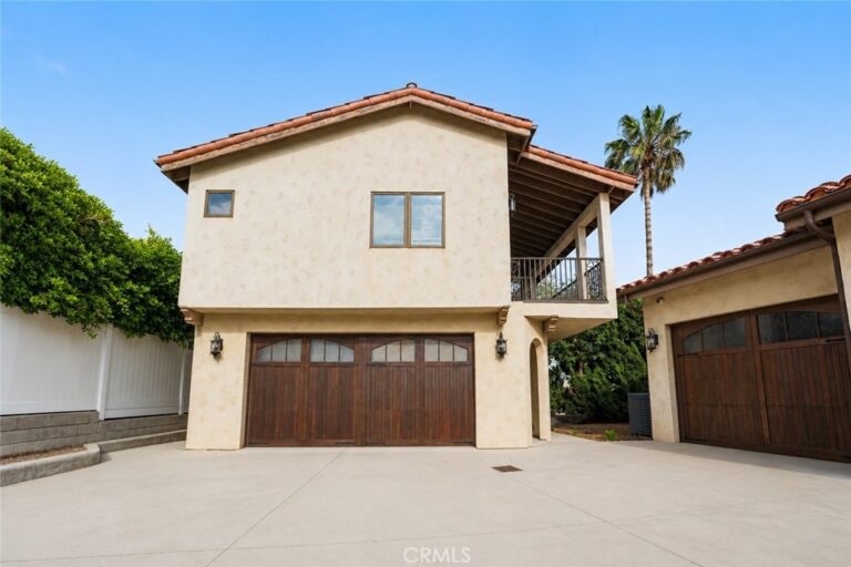 2426 Sierra, Upland